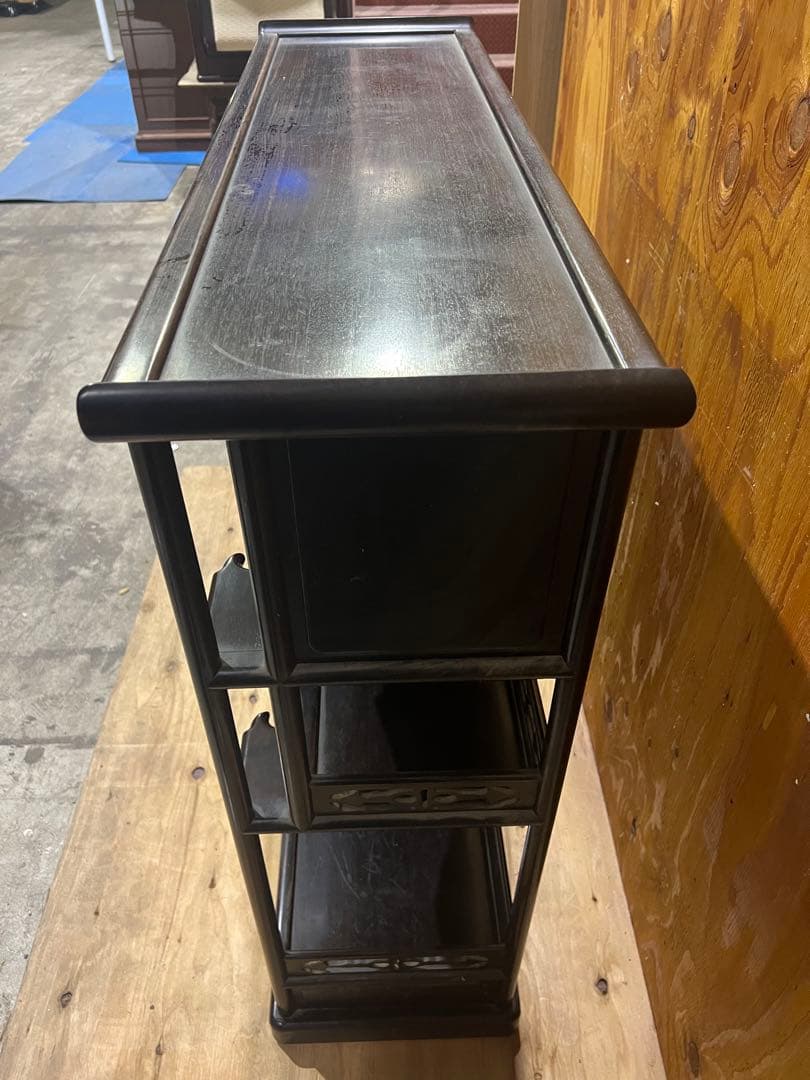 （13）船橋より出品　　唐木家具 紫檀 茶箪笥 飾り棚 中国骨董 唐草透彫り