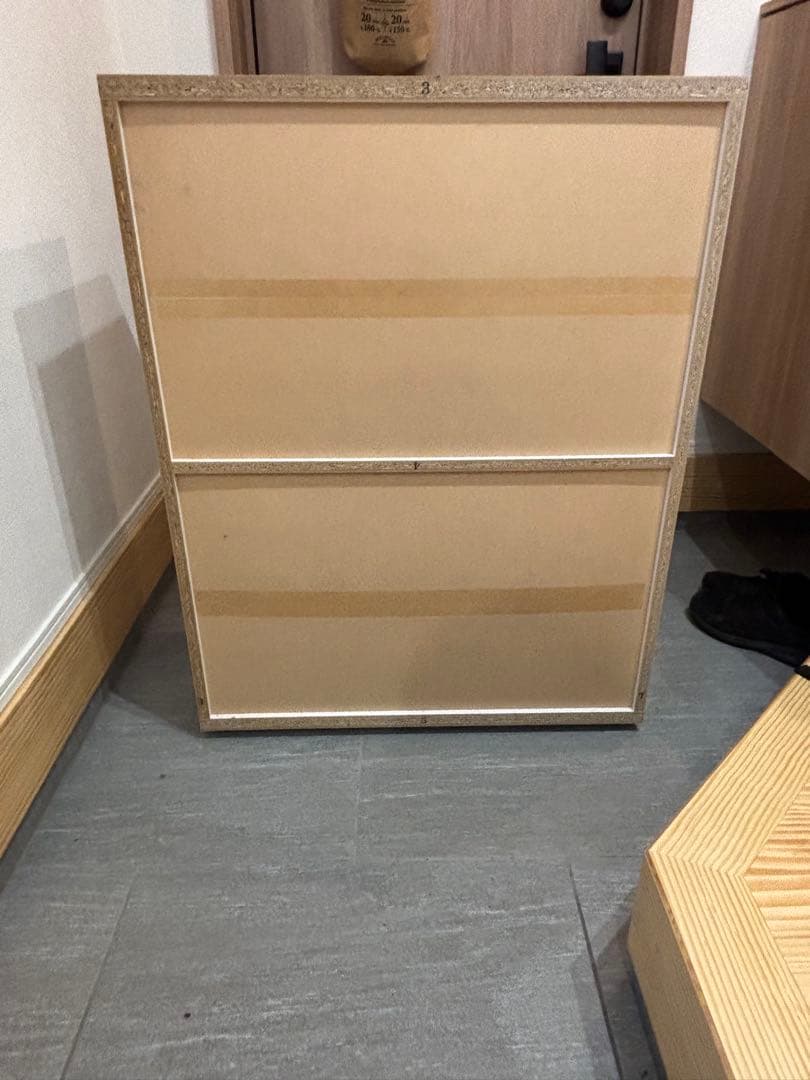 ホワイト靴箱 ミラー付き 二重扉