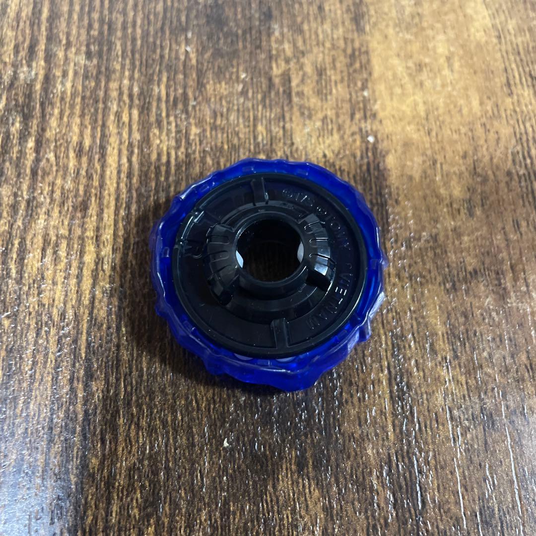 【限定新品ベイ】ベイブレードX オロチクラスタ9-60LR あ2