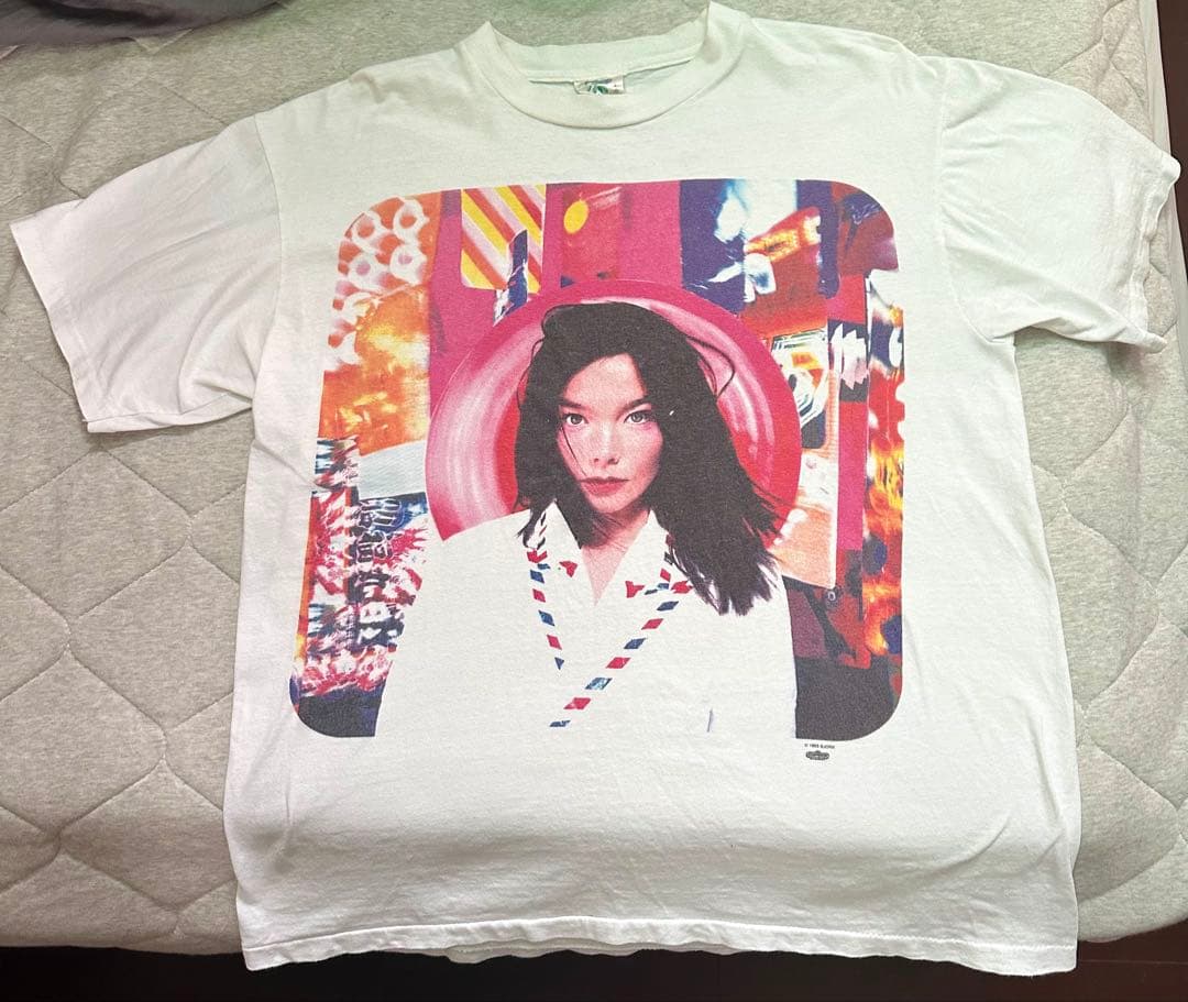 1995年 ビョーク / アルバム「POST」プリント Tシャツヴィンテージ