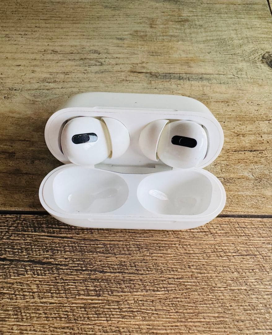 AirPods Pro 2021年モデル MagSafe対応 MLWK3J/A