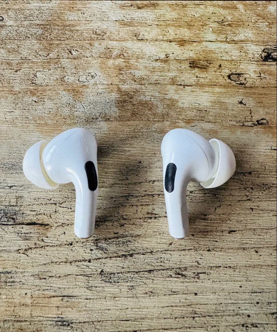 AirPods Pro 2021年モデル MagSafe対応 MLWK3J/A