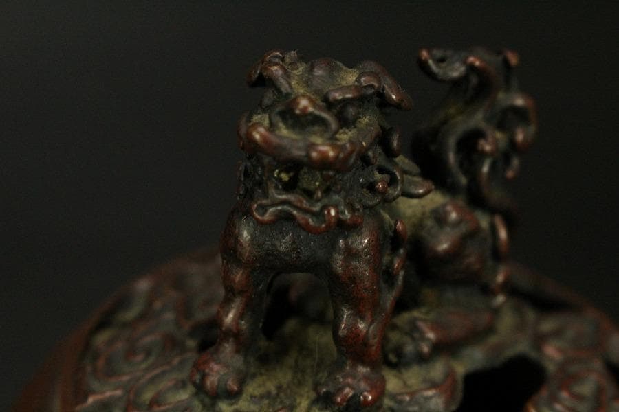 銅 獅子蓋 香炉 在銘 高22cm(LC535)