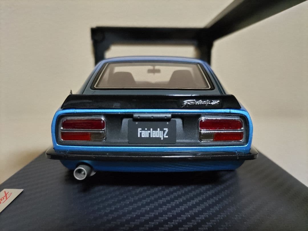 PYOMARO　イグニッションモデル　1/18 FairladyZ