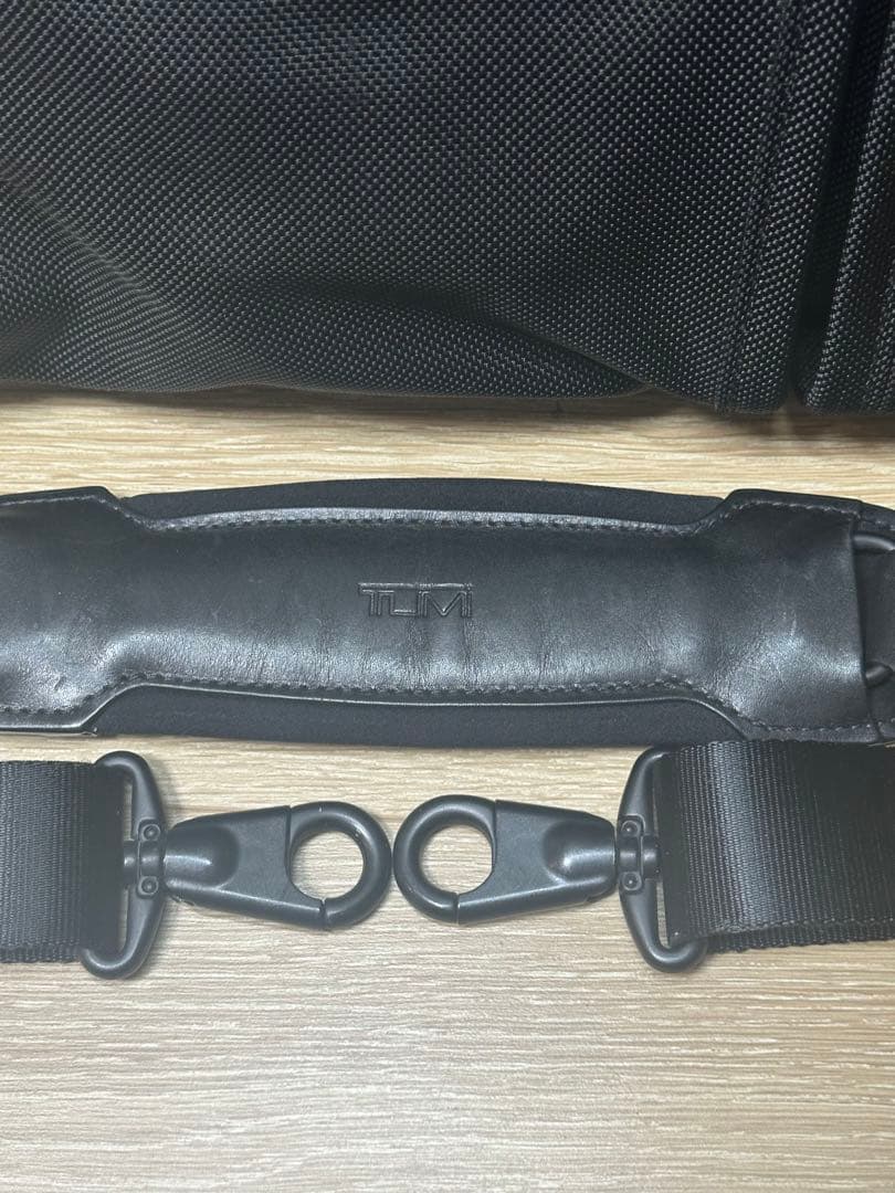 TUMI ビジネスバック　26108dh