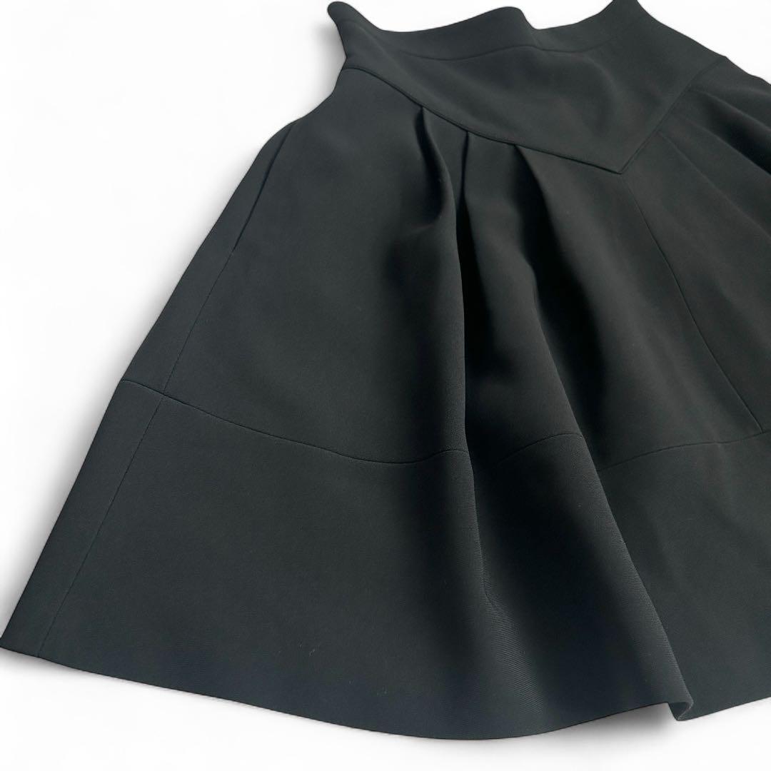 【美品】ミュウミュウ　miu miu フレアスカート　黒　ブラック　38