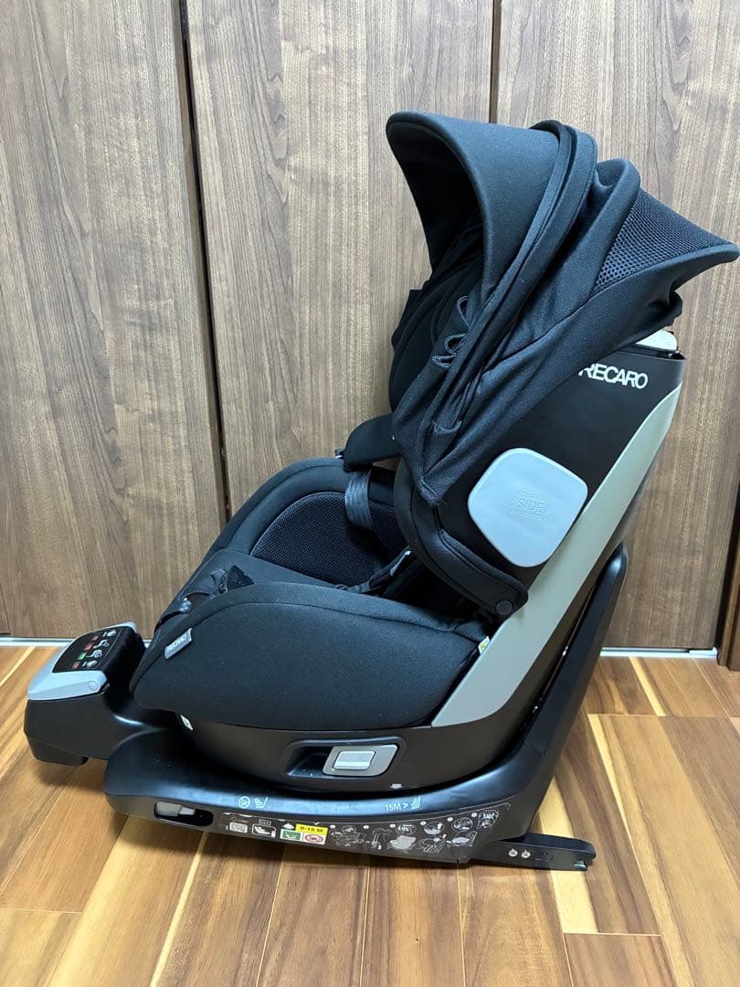 【状態良好】RECARO ブラック チャイルドシート