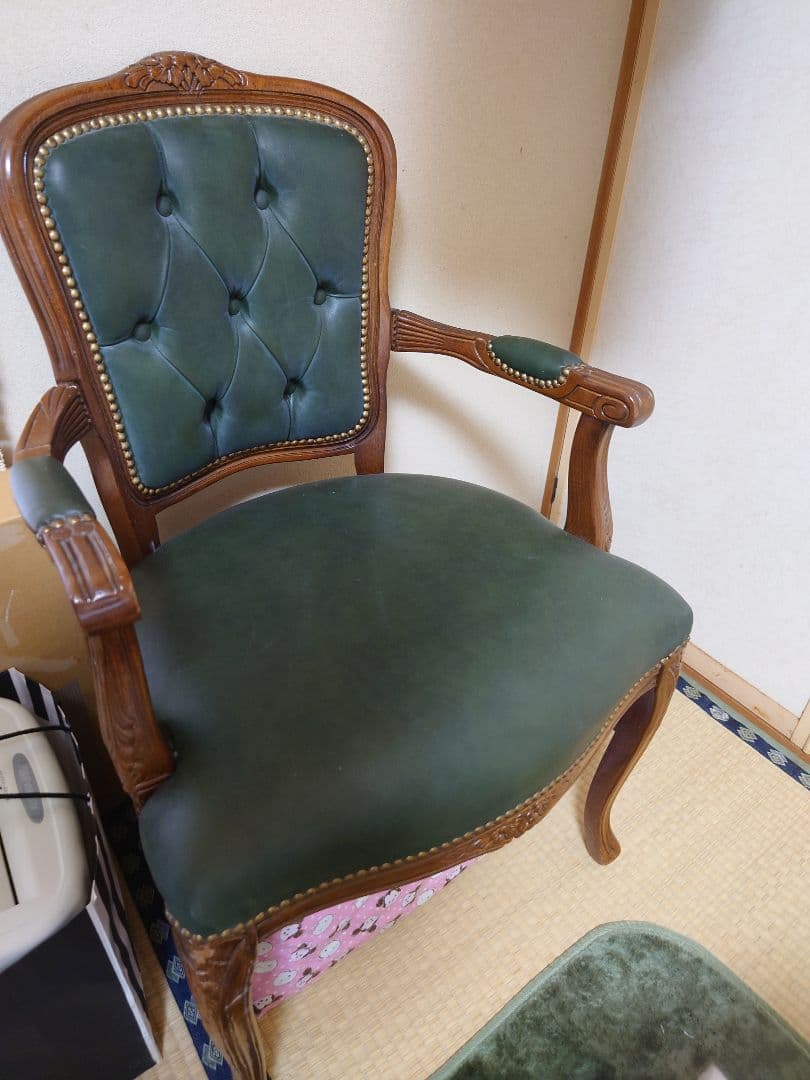 【モンチッチ】ダイニングテーブル　イタリア製