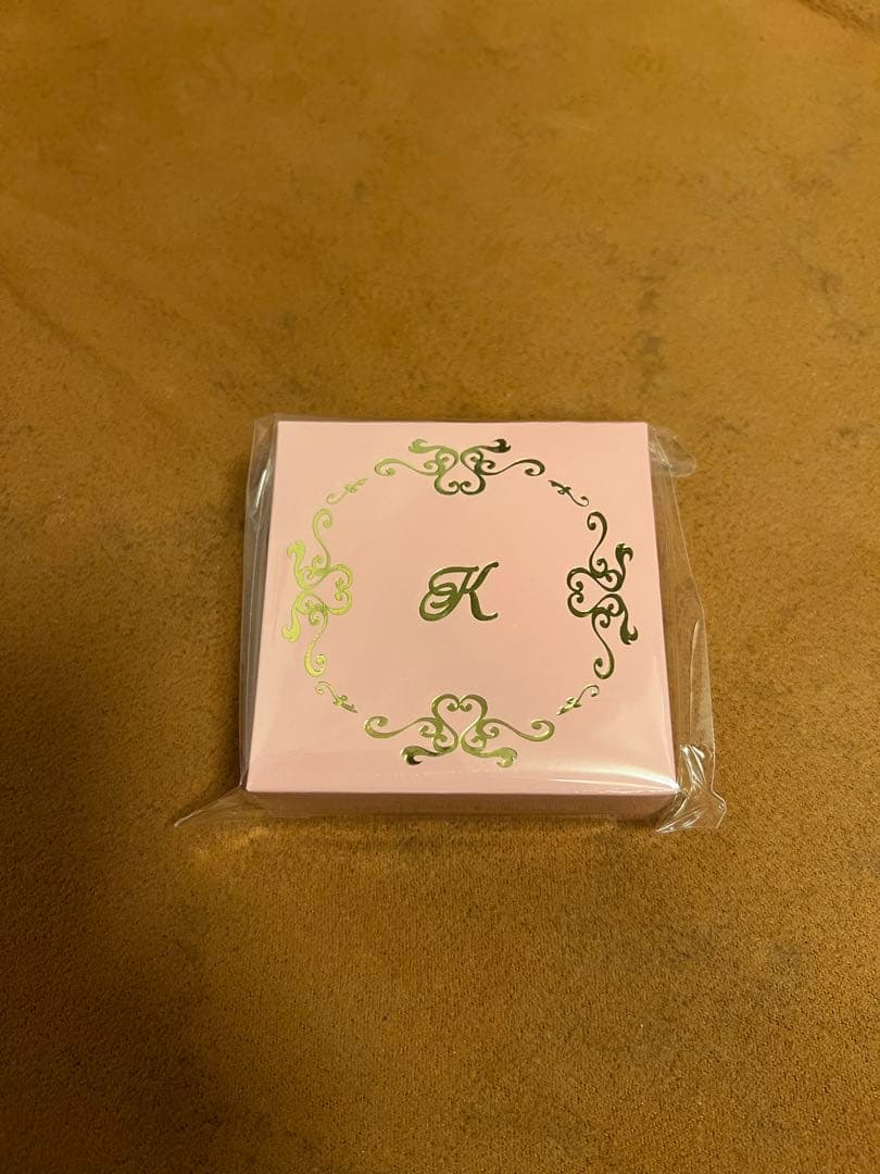 西野カナ　コンサート　ライブ　グッズ　2025 コンパクト　ミラー　カナやん