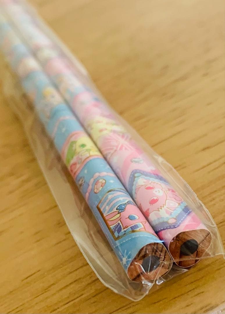 ジュエルペット　サンリオ　鉛筆　B6 ピンク　水色
