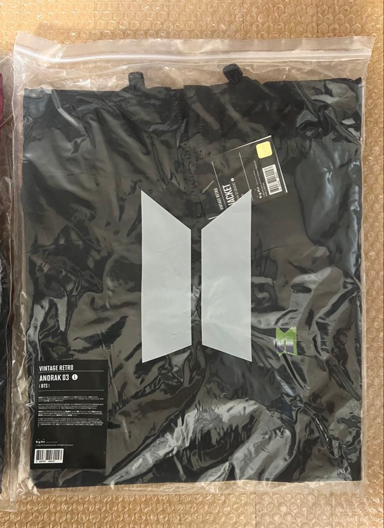 BTS 公式 ANORAK ブラック F & ANORAK 03 L セット
