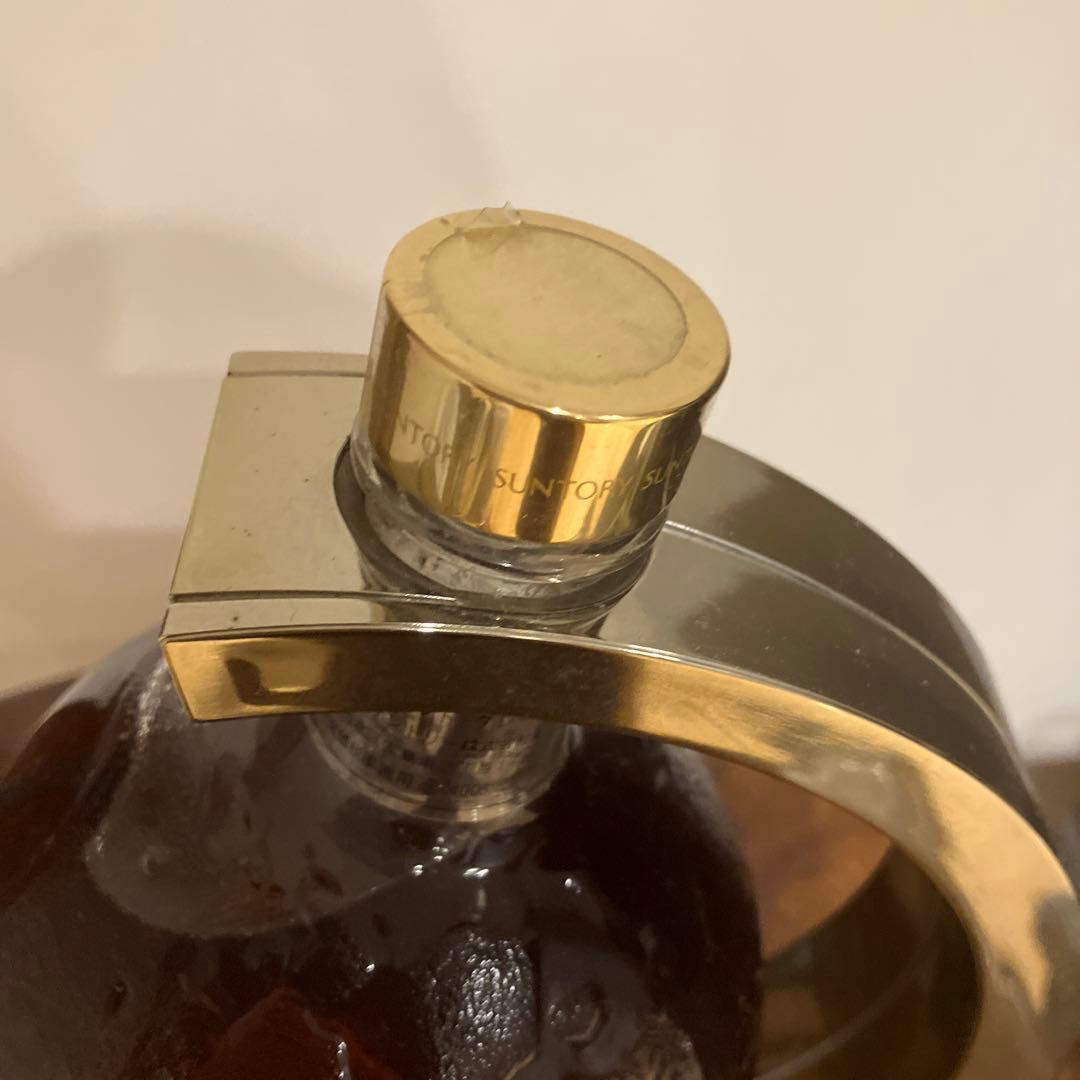 サントリー　エクセレンス　地球儀ボトル