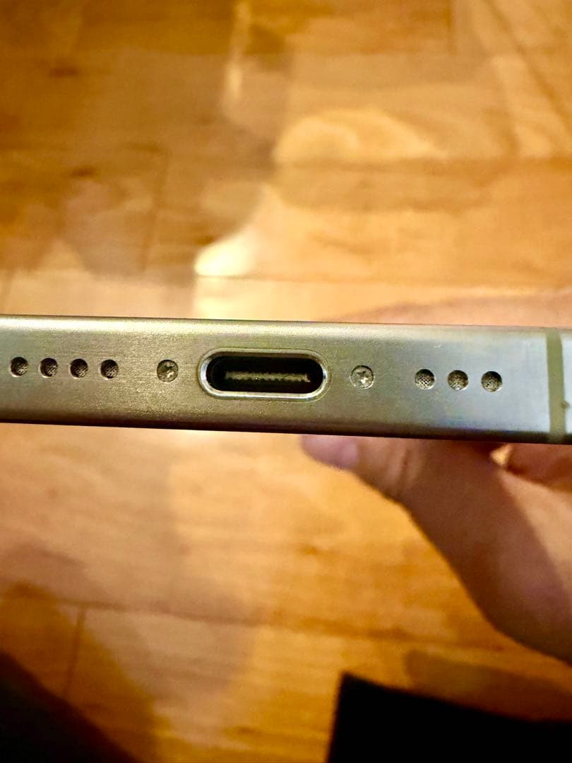 大幅値下げiPhone 15 Pro 256GB ブルーチタニウム SIMフリー