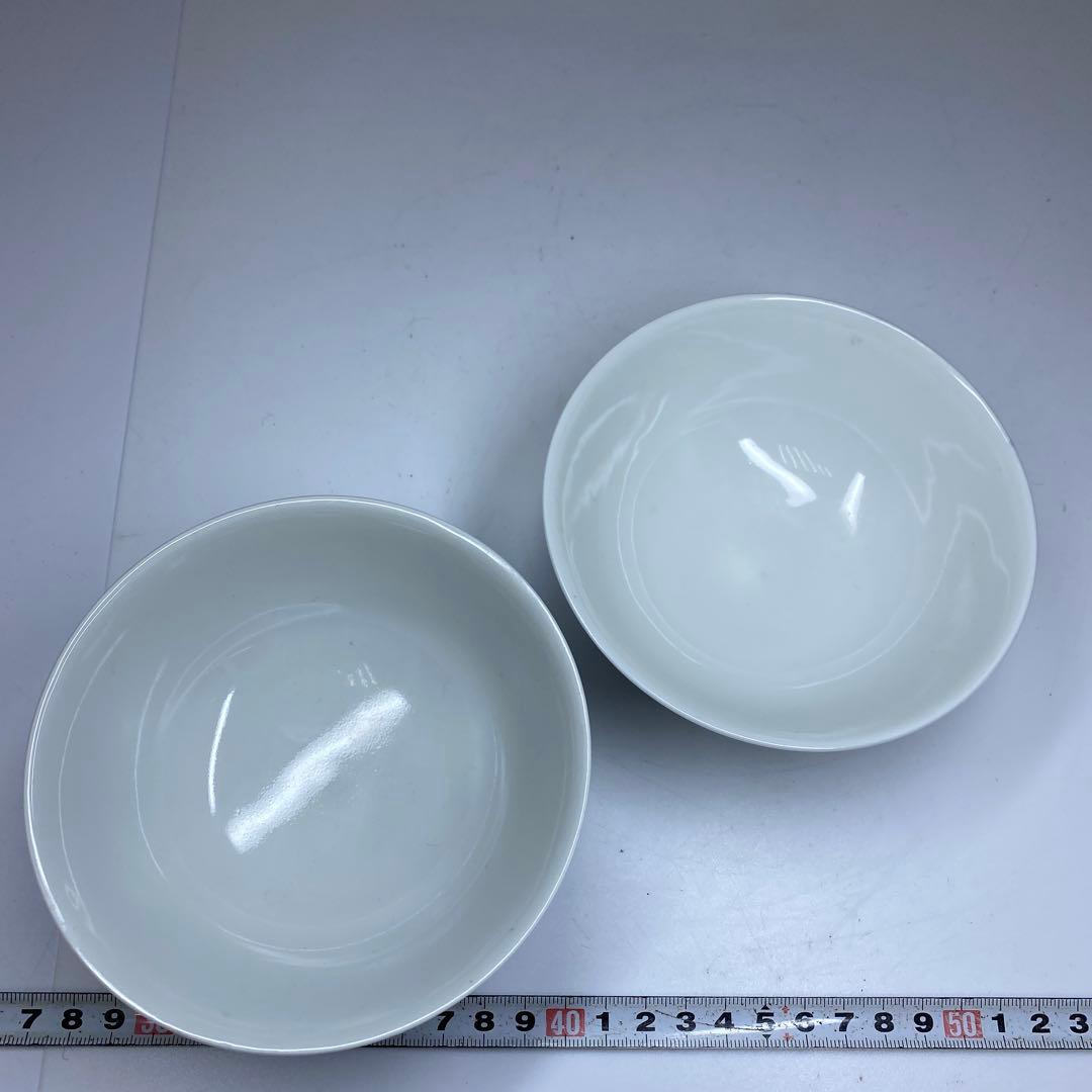 中国美術　粉彩　茶碗　2点　木箱付　直径12.4㎝ タサコサ　東な7-0123①