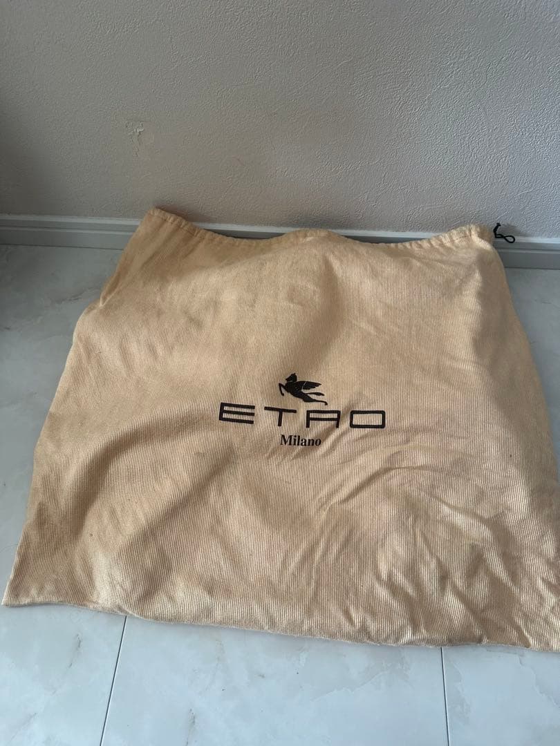 Etro 「10DANCE」内で竹内涼真が持っていた物と同じ型のボストンバッグ