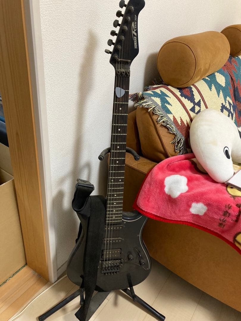 中古　YAMAHA ヤマハ　エレキギター