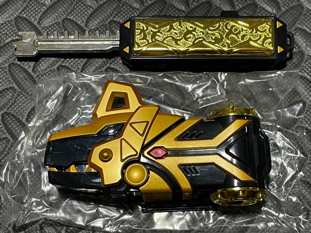 爆竜戦隊アバレンジャー ダイノコマンダー アバレブラック 変身ブレス レア