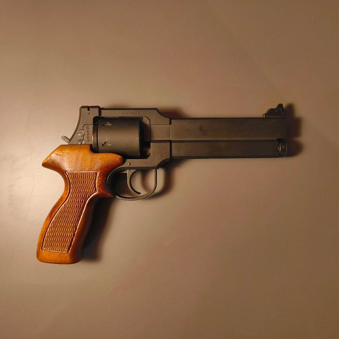 マルシン　マテバリボルバー　8mm木製グリップ仕様