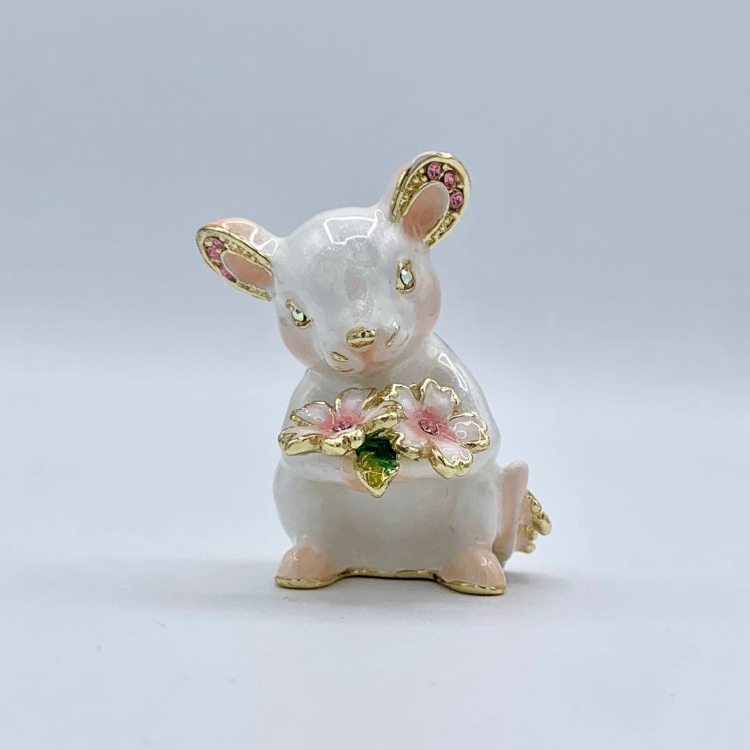 ピィアース　はなねずみ　箱付き　ジュエリーボックス　白ねずみ