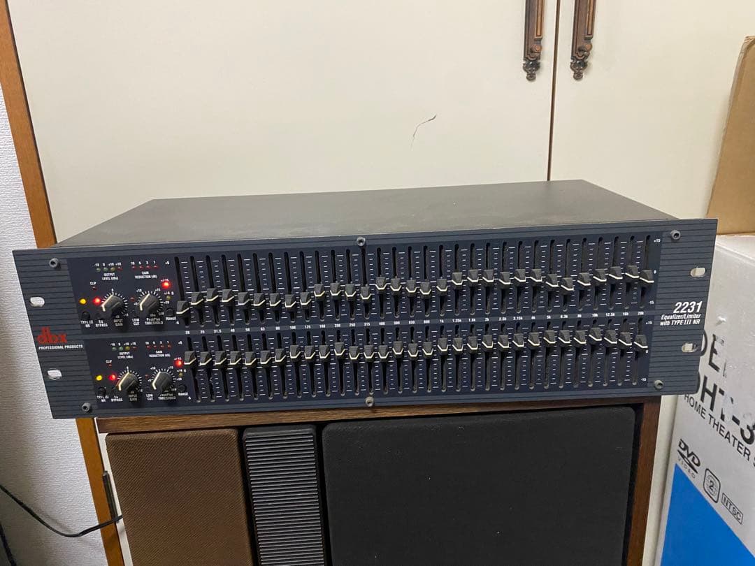 グラフィック・イコライザー　ＤＢX 2231 MADE IN USA