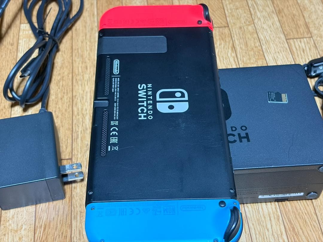 初代Nintendo Switch本体　おまけつき