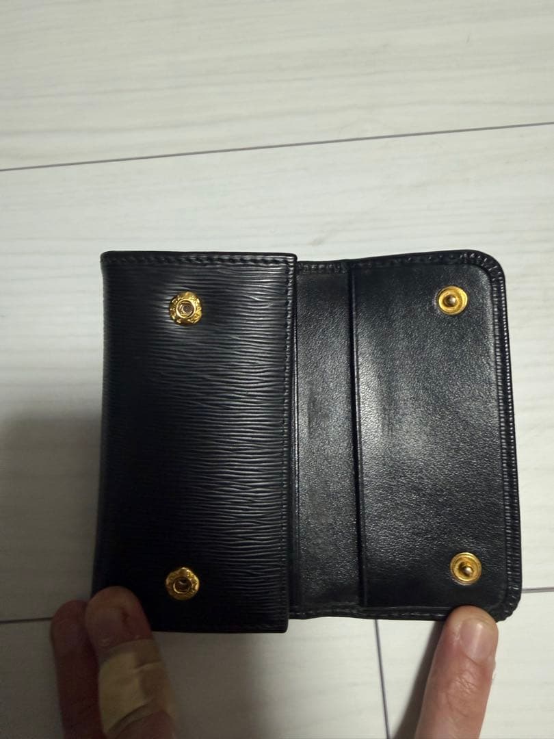 PRADA ブラック レザー キーケース