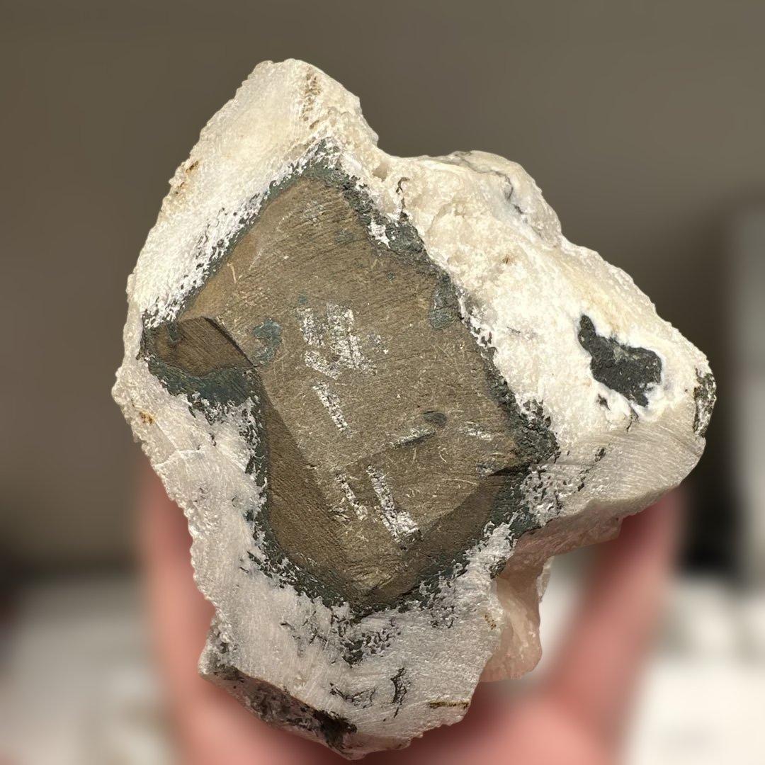 希少！グリーンアポフィライト＋スティルバイト＋クォーツ母岩付