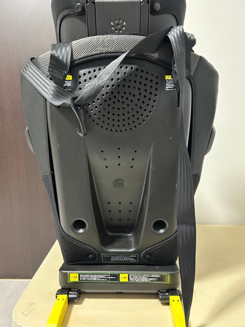 アップリカ ジュニアシート フォームフィット チャイルドシート