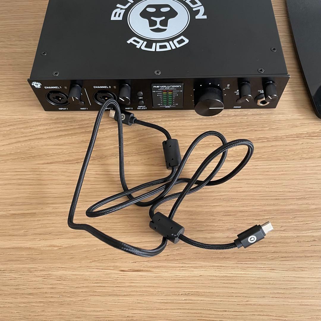 DTM・DAW Black Lion Audio Revolution 2x2