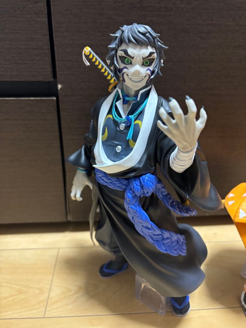 一番くじ 鬼滅の刃〜雷の兄弟〜　A賞 善逸・B賞 獪岳　フィギュアセット