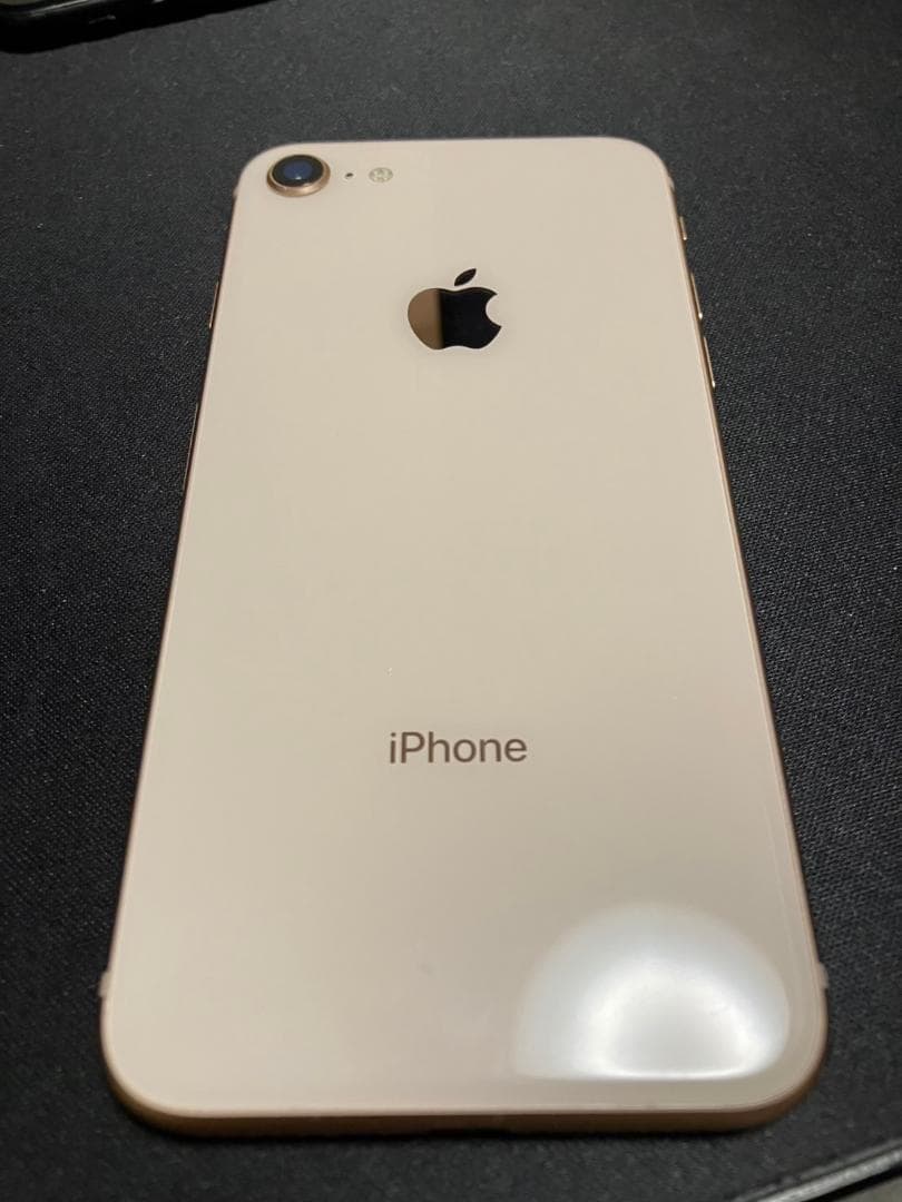 美品 iPhone8 64GB (MQ7A2J/A) ゴールド 【SIMフリー】