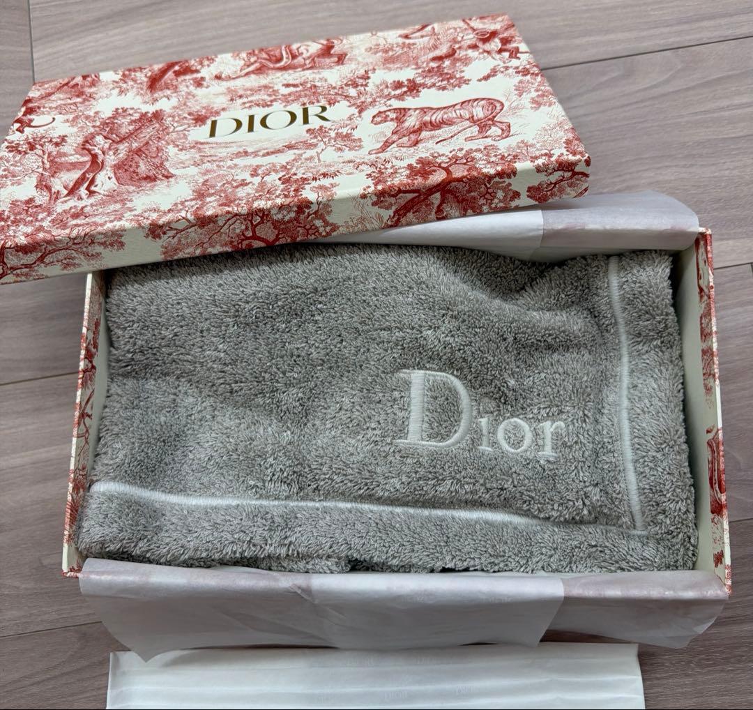 タオル dior