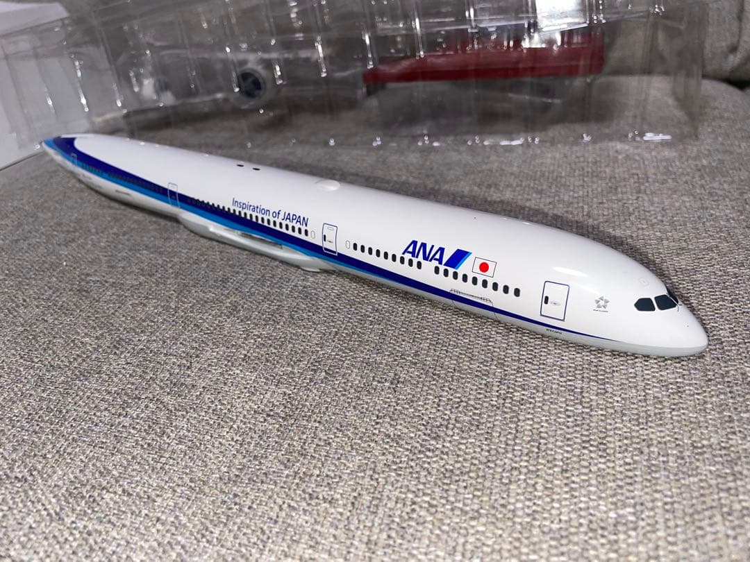 BOEING 787-10モデルプレーン ANA 1/200
