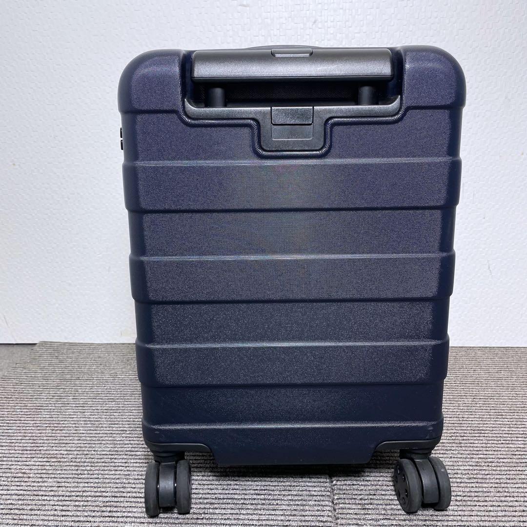 無印良品 バーを自由に調節できる ハードキャリーケース 20L 機内持込可能