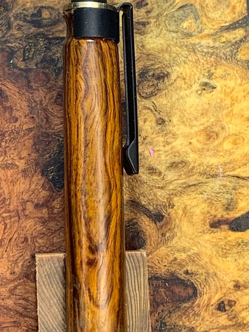 Tomotanオレンズネロ0.5mm、デザートアイアンウッド