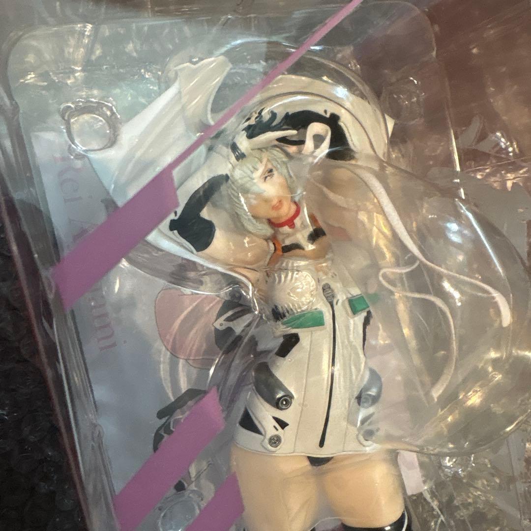 エヴァンゲリオン 綾波レイ フィギュア　未開封新品