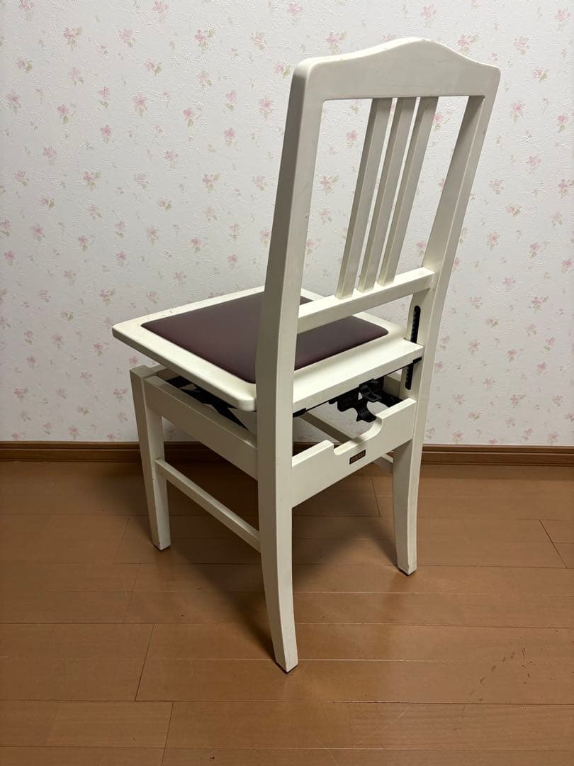 YAMAHA トムソン椅子　No.5 ホワイト　アップライト　ピアノ椅子