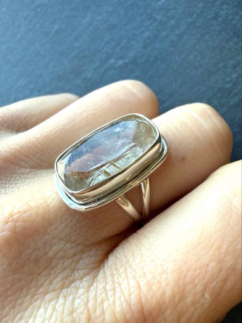 【希少】大粒ゴールデンルチルクォーツ　リングSV925