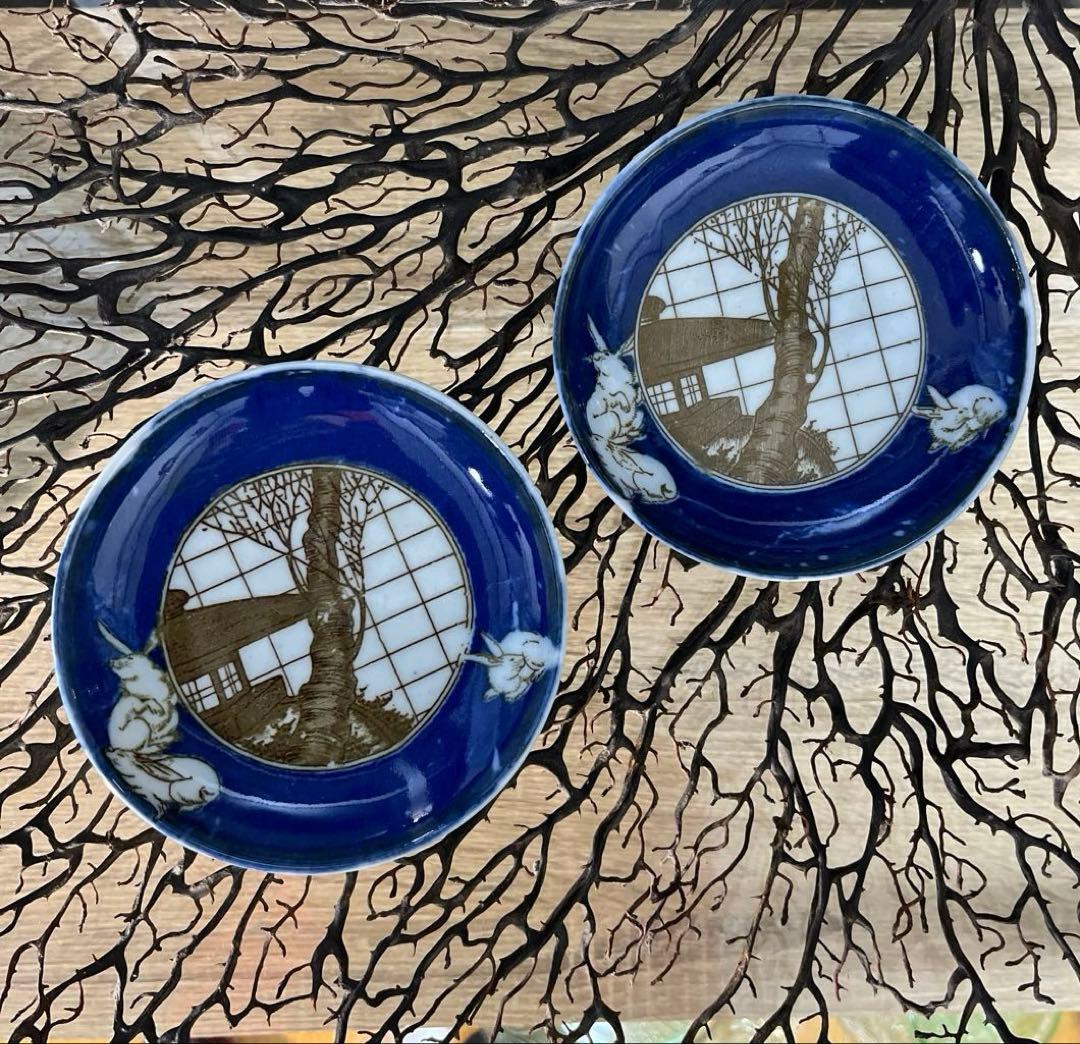 骨董　古伊万里　印判　図変わり印判　石灯籠　桜　３羽兎　円窓　小皿　手塩皿２客