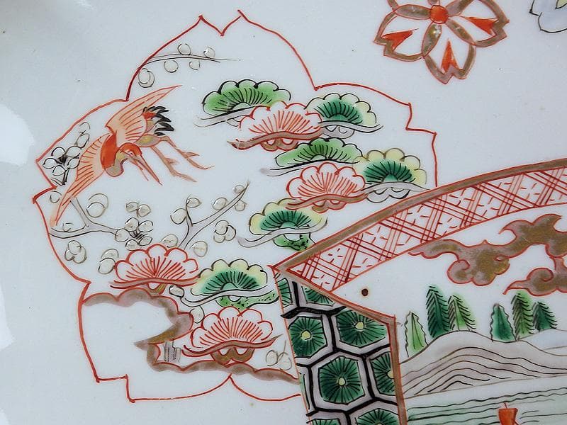 古伊万里　色絵　飛鶴に桜花紋　巻物の図　８寸皿　A571AS-fbku