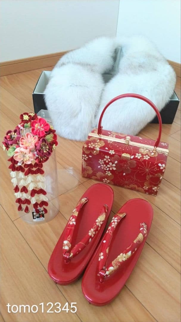 振袖フルセット　成人式前撮り卒業式　紺色桜菊牡丹鞠古典柄　振袖一式　正絹