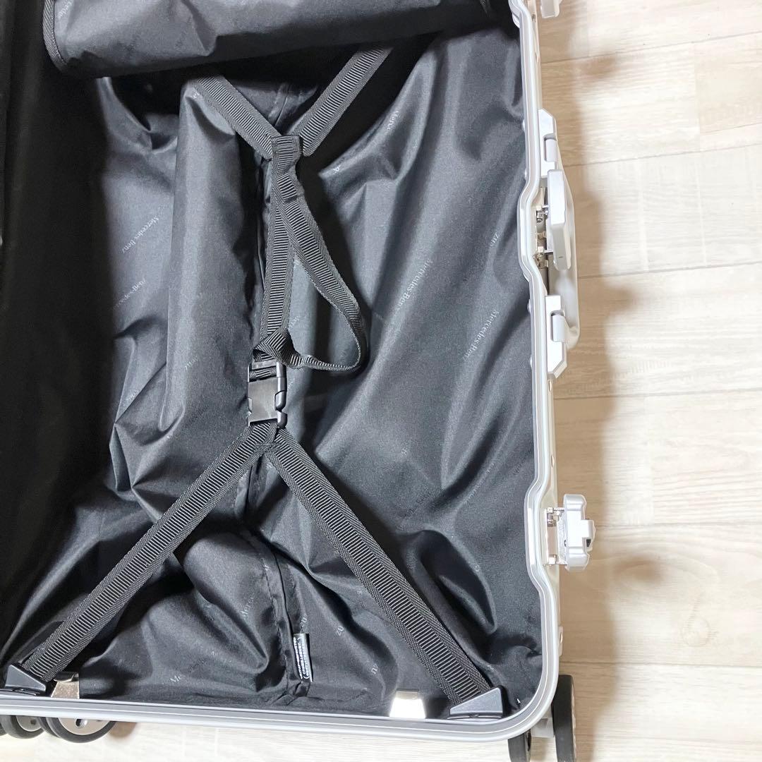 極美品　メルセデスベンツ　アルミスーツケース　65L 非売品