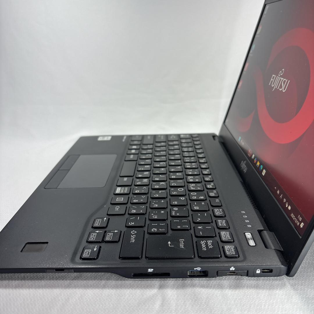 ★超軽量895g★ 富士通 モバイルノートPC U9310/D 16GB 888