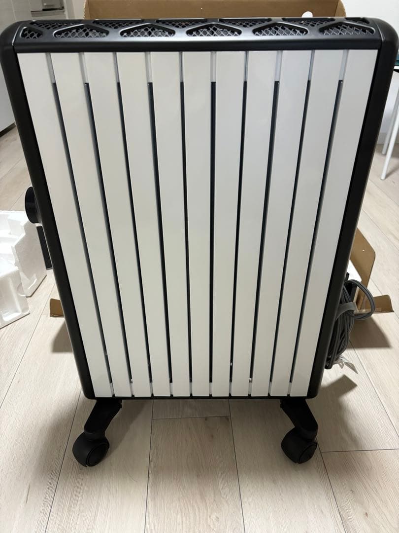 電気ヒーター DeLonghi Multi Dynamic Heater