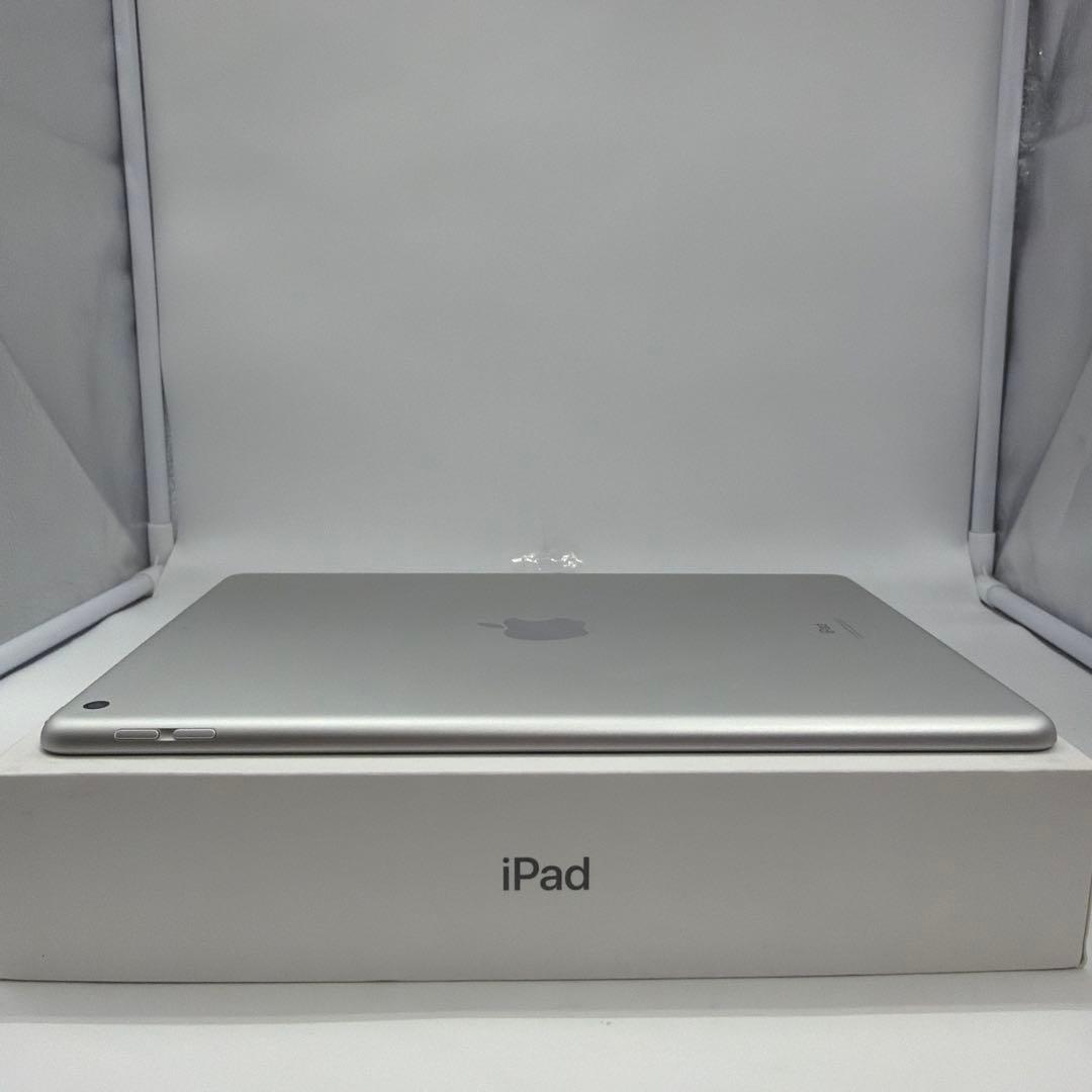iPad 第8世代 32GB Wi-Fi