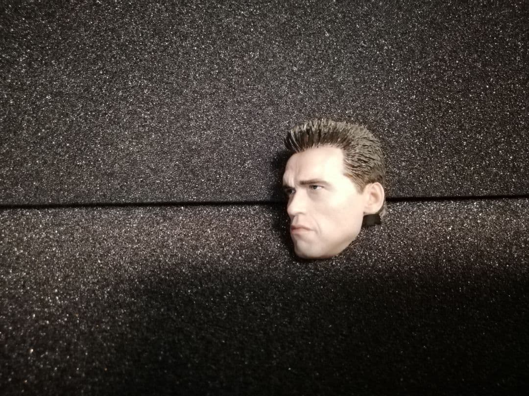 ホットトイズ製 1/6 ターミネーター2 T-800ヘッド　ミニチュア