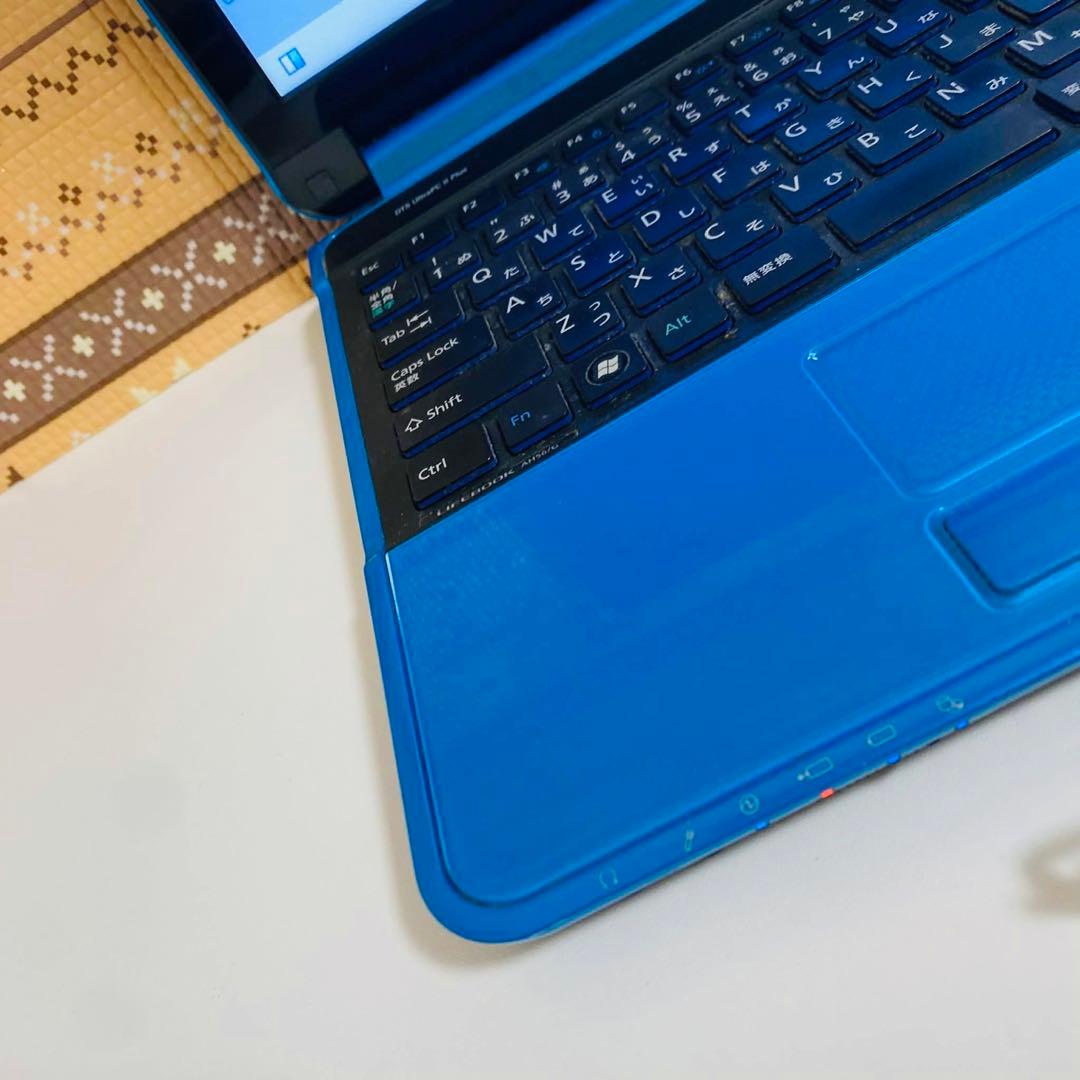 Y976 富士通ノートパソコンWEBカメラi7高速SSDサクサクWindow11