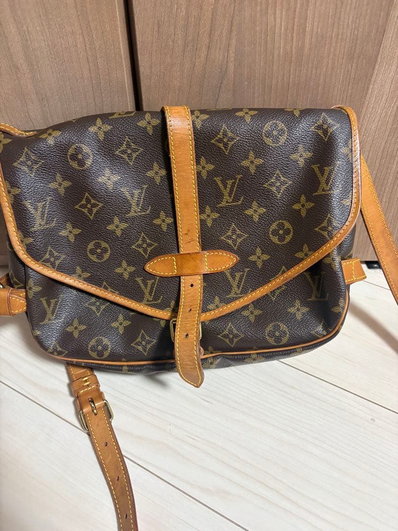 ルイヴィトン ショルダーバッグ ソミュール