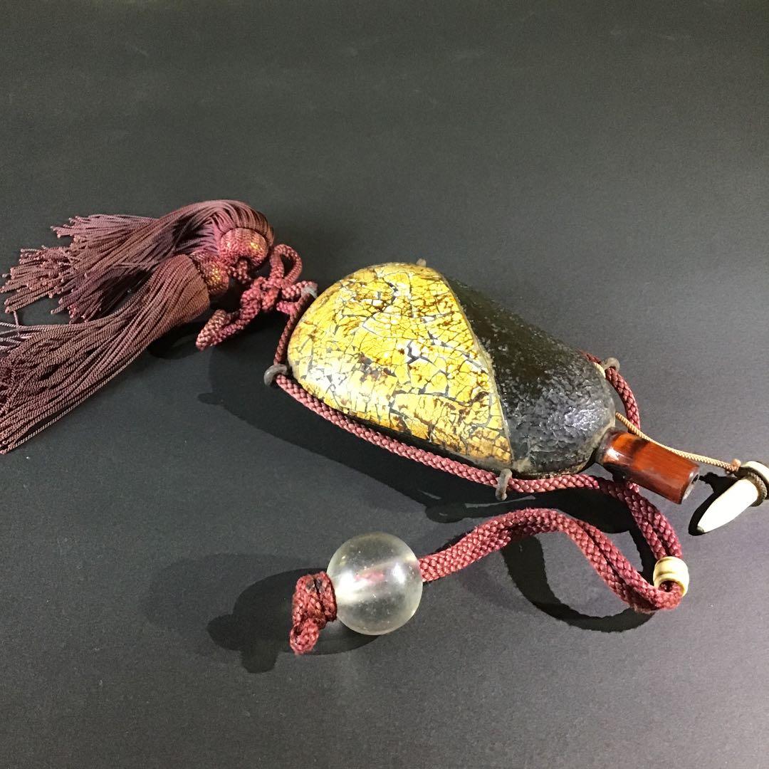 高級藩士　煙硝入　根付水晶　　揚羽蝶家紋　　火縄銃鉄砲隊　江戸期 S4