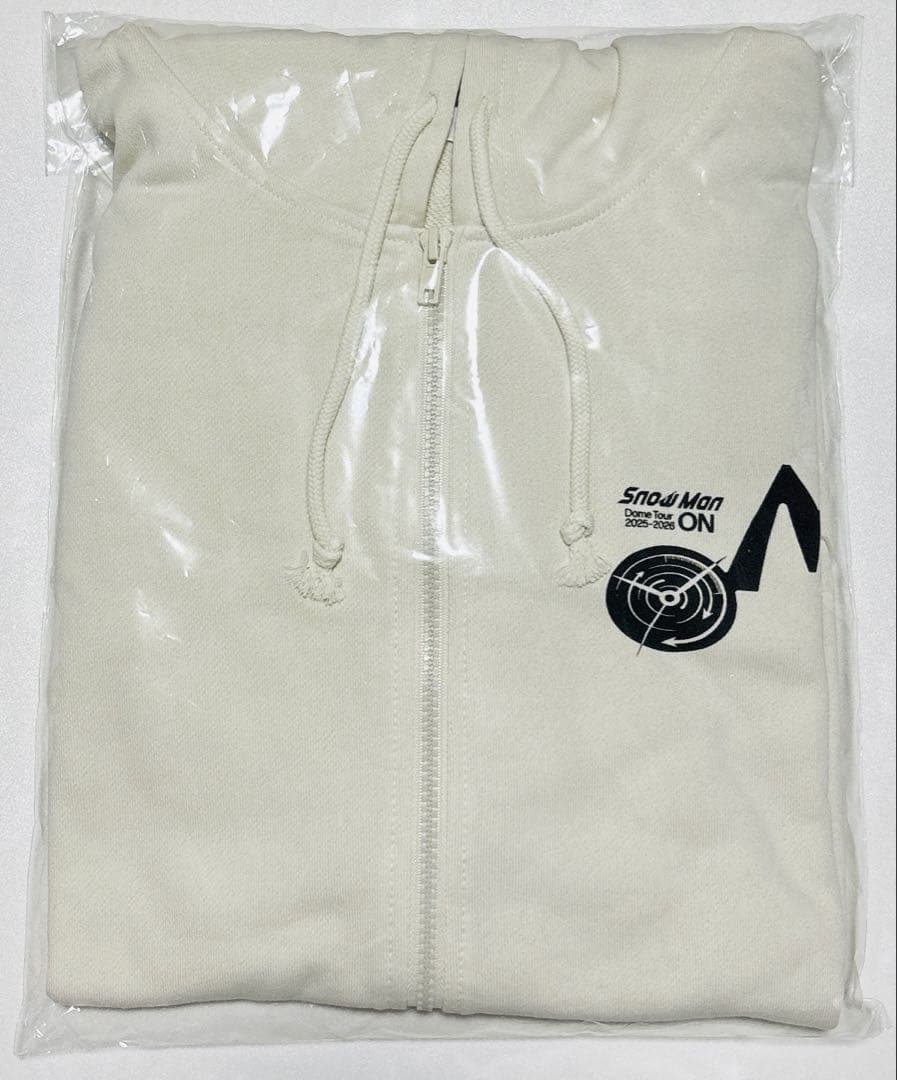 新品未開封  Man ON パーカー いつもより大きいサイズ(XL)